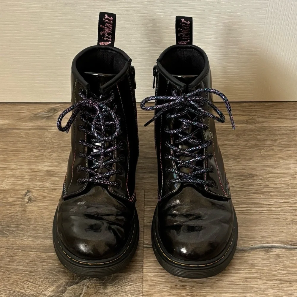 Dr. Martens Junior 1460 Sparkle Rays Lace Up Boots in Black Girls Size 5
